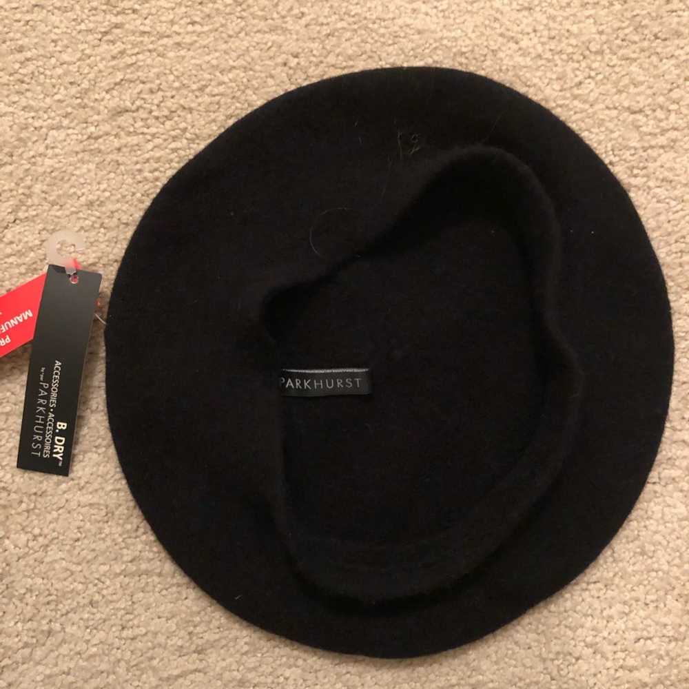 Black Beret Hat Never Worn New With Tags